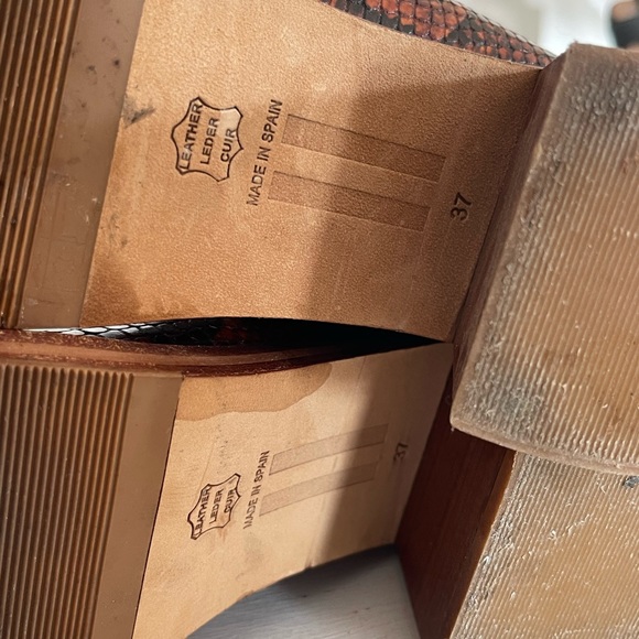 Miista brown snake skin heeled boot size: 37 - Picture 10 of 10